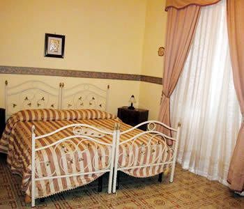 Room Elia Napoli Eksteriør bilde