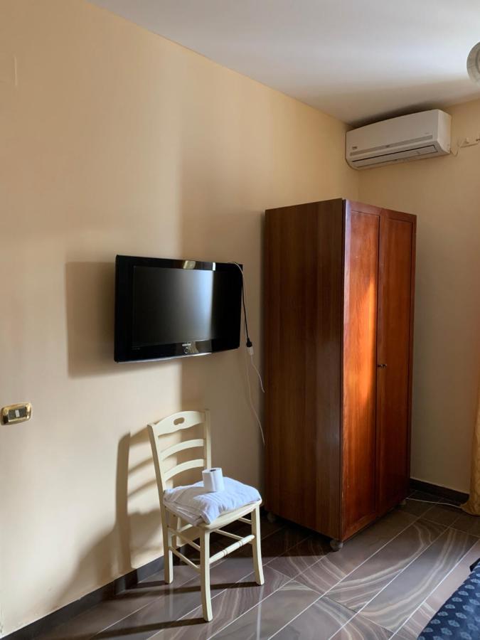 Room Elia Napoli Eksteriør bilde